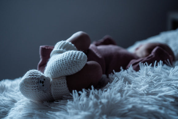REM-søvn: En guide til at forstå dit barns søvnmønster